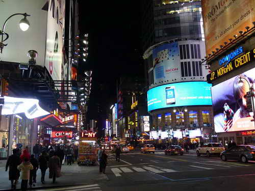 NYC_2012-11-17 23-59-14_P1070148